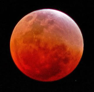 Eclipse Lunar em 28 Agosto 2007